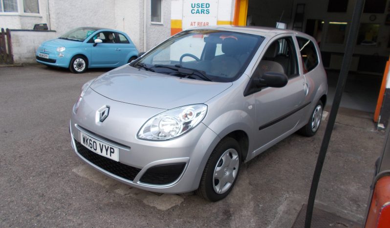 RENAULT TWINGO 1.2 EXPRESSION,  3DR, H/B, SILVER MET, LOW MILES, VERY CLEAN EXAMPLE full