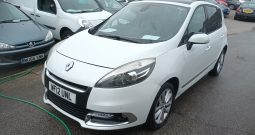 RENAULT SCENIC 1.5 DCI DYNAMIQUE TOMTOM AUTO, 5DR, H/B, WHITE, LOW MILES, VERY CLEAN EXAMPLE £5495.00